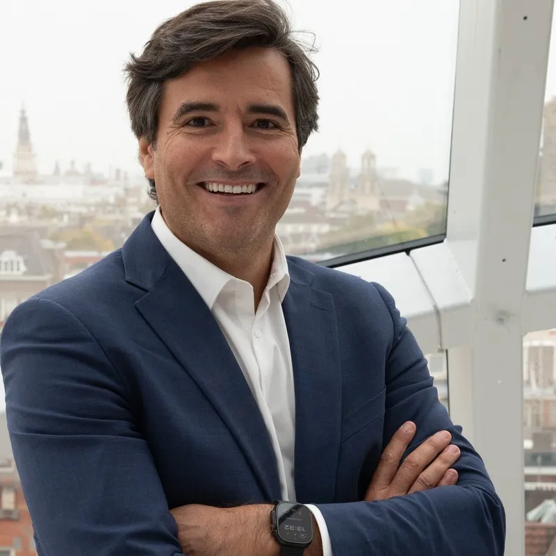 Miguel Guimar&atilde;es